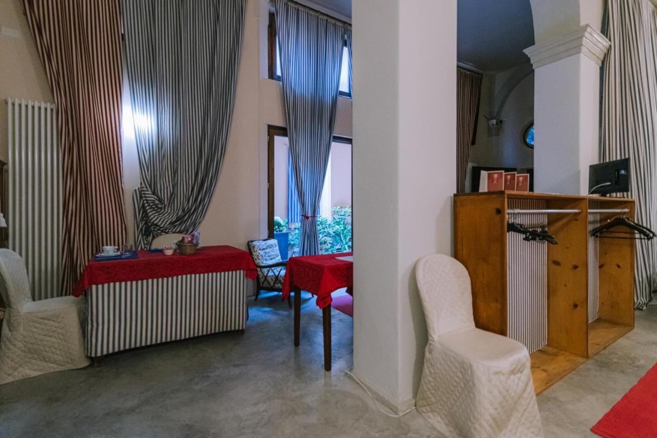 Palazzo Romani Adami Fermo Ngoại thất bức ảnh